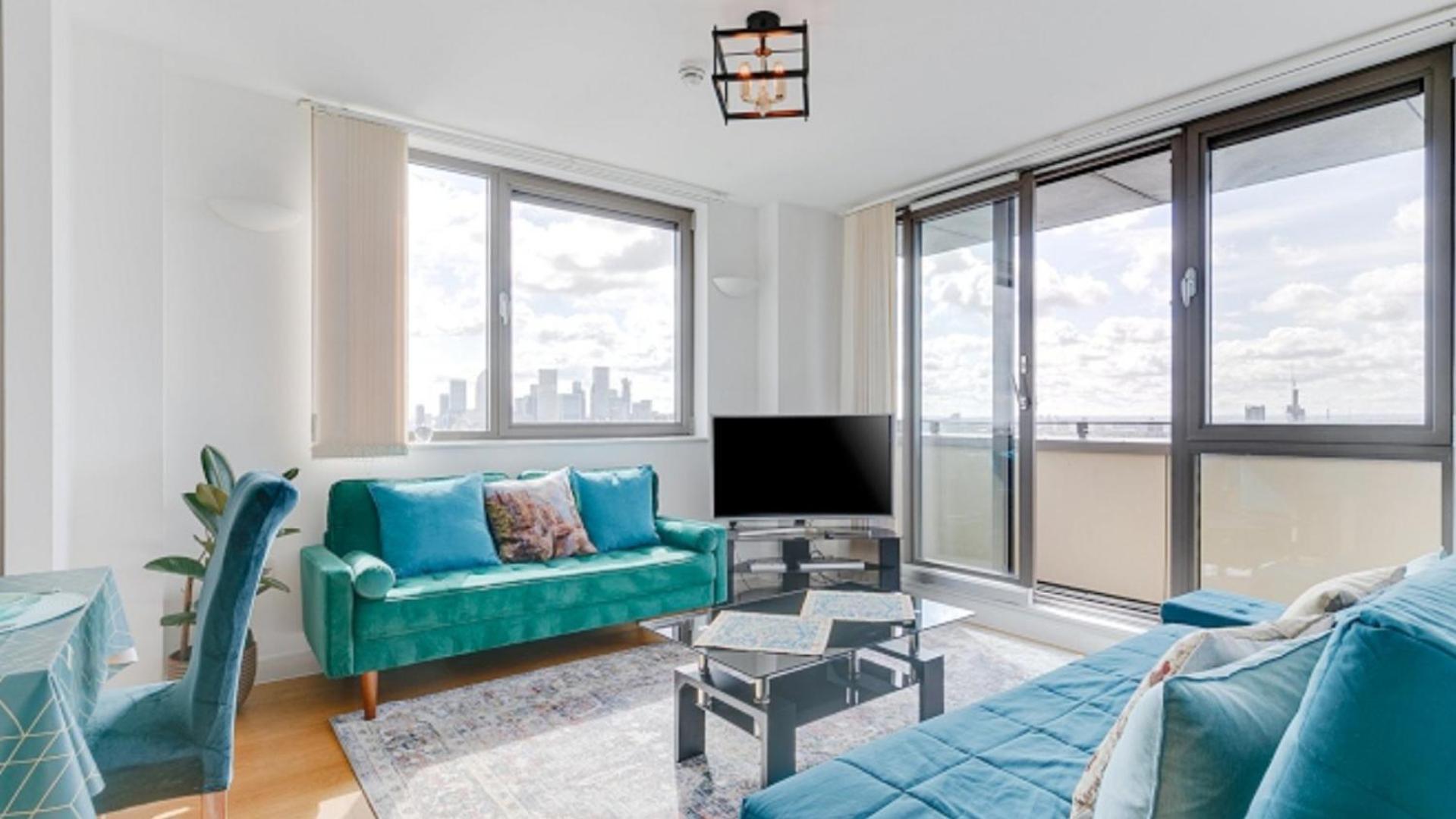 View Apartment, Short Walk To Tower Bridge, Free Parking London
